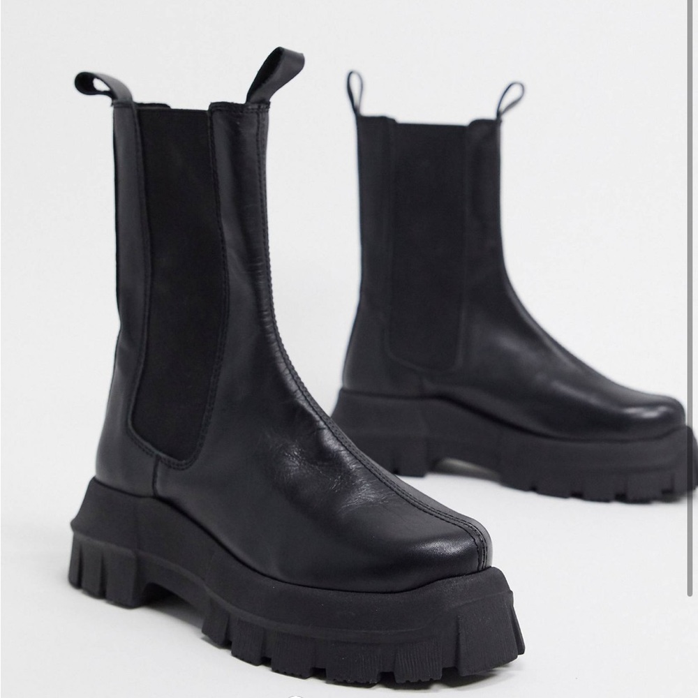 ASOS Black Chunky Chelsea Boots